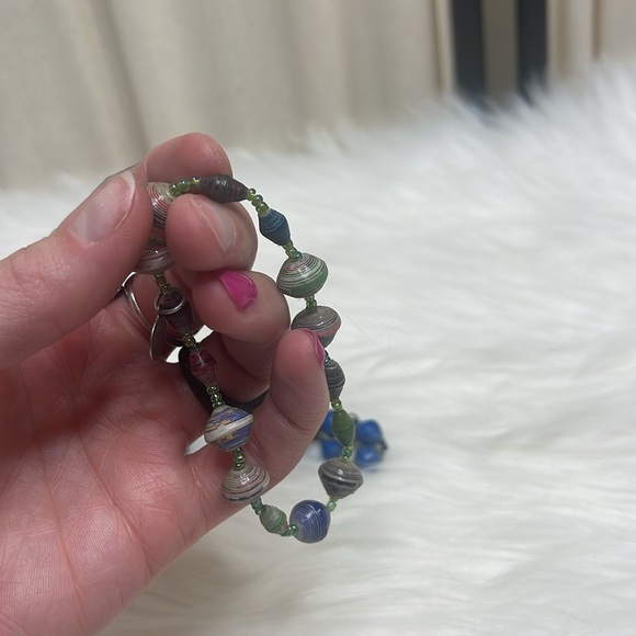 ❗️DONATED❗️BEAD FOR LIFE UGANDA BEADS BRACELETS 3PC SET - Picture 8 of 9